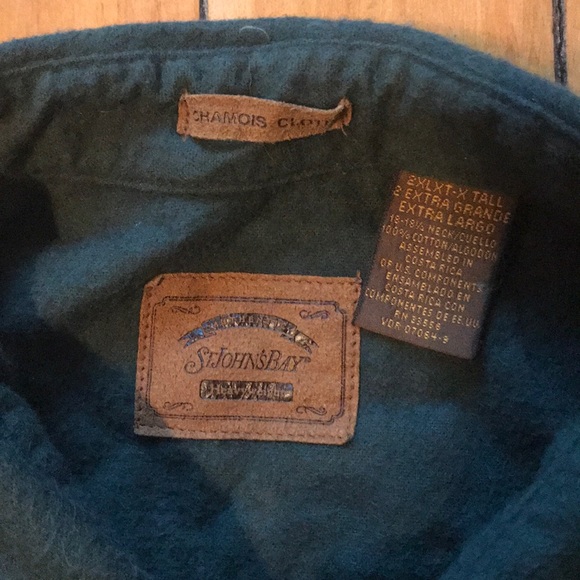 St. John’s Bay Green Flannel Shirt! - Picture 3 of 3